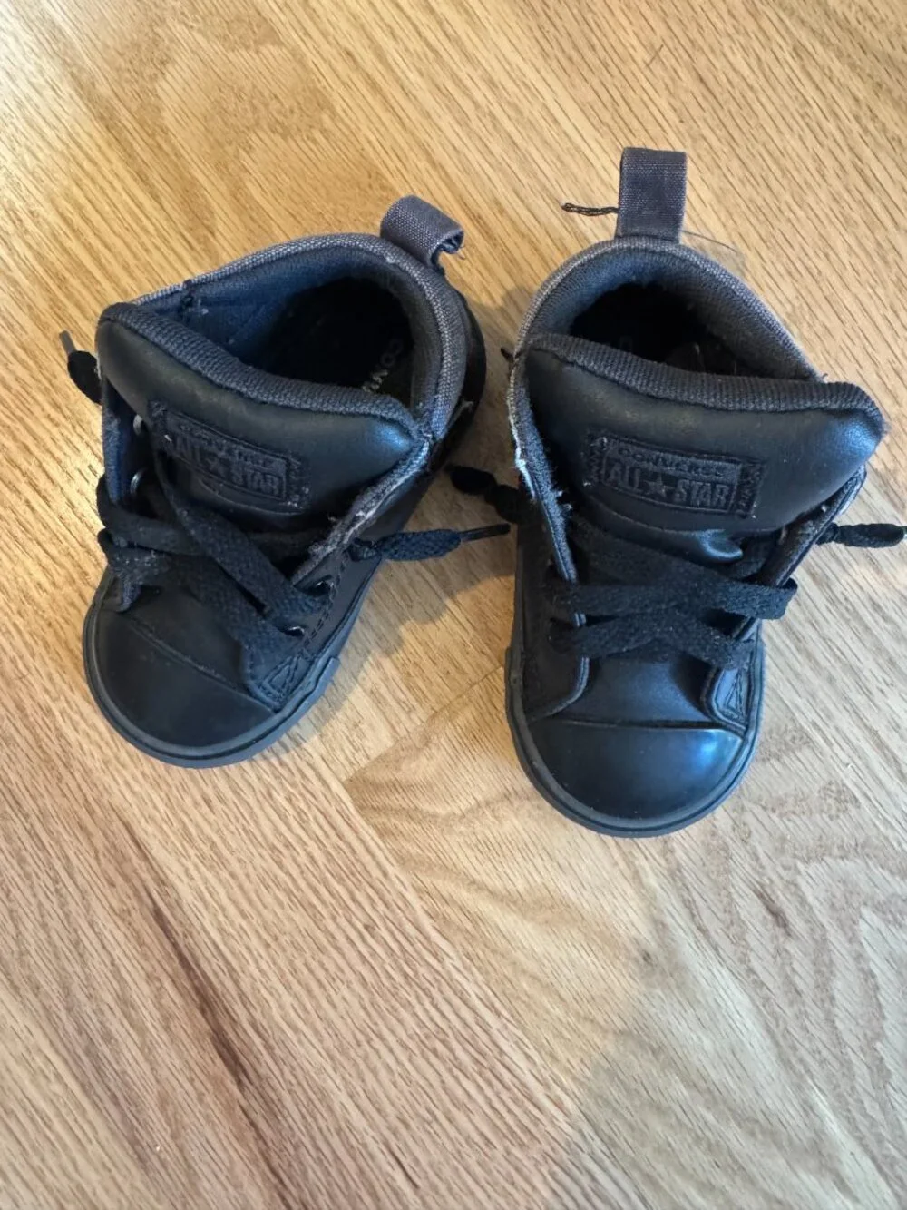 Converse Chuck Taylor All Star Toddler Sneakers Size 5 Black High Tops